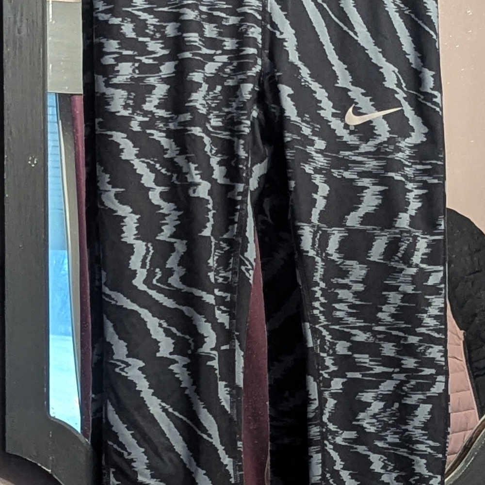 Nike Kids Black and Gray Patterned Bottoms